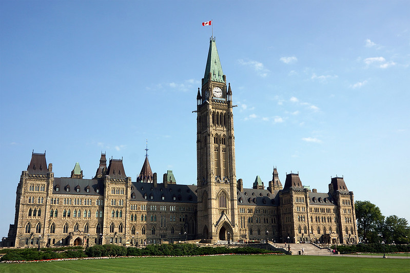 Canada: yes to minors, mental illnesses on hold